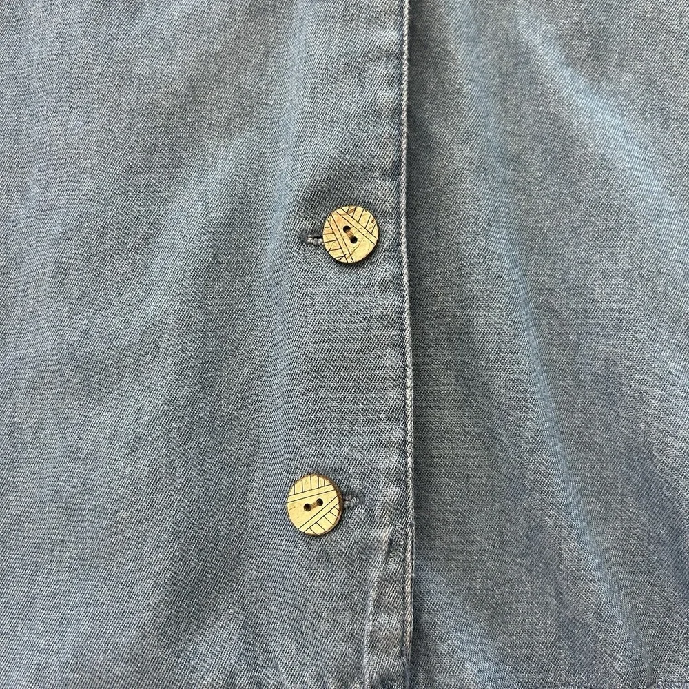 Stonebridge 1X Chambray‎ Denim Beaded Fringe Hem Shirt Festival Western Plus - Picture 3 of 13